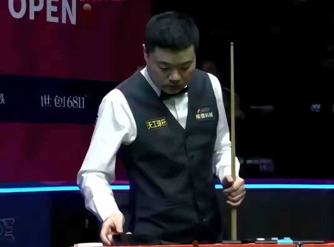 丁俊晖对阵纳达尔激战胶着，最终险胜对手的简单介绍